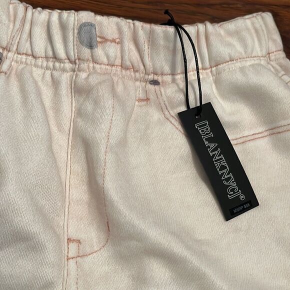 Blank NYC Lightweight Sheer Elastic Waist Shorts - Picture 7 of 9